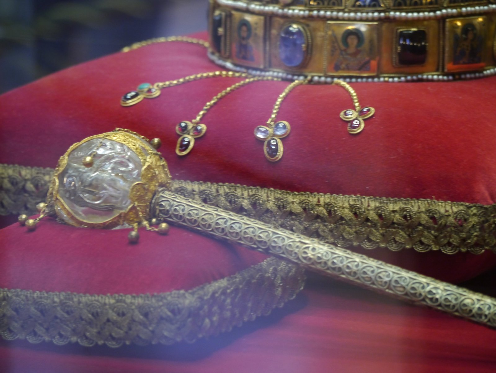 The scepter of the coronation ceremony